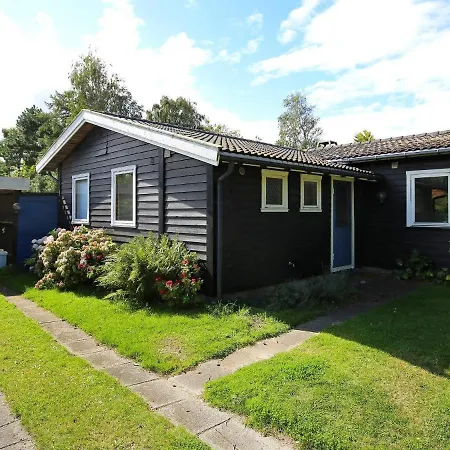 6 Person Holiday In